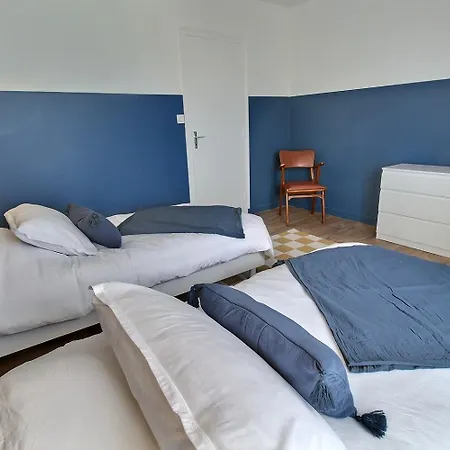 Holiday home D'azeline *