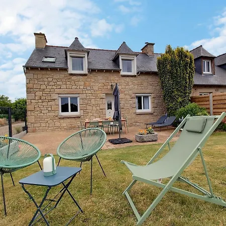 Holiday home D'azeline *