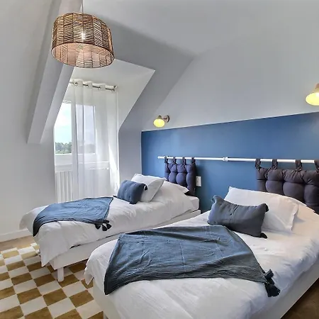 Holiday home D'azeline Lamballe-Armor